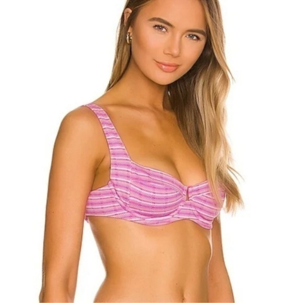 L*Space Camellia Electric Pique Stripe Pink Bikini Top Size Large NWT
